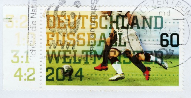WM-Briefmarke_Fuball-WM-2014
